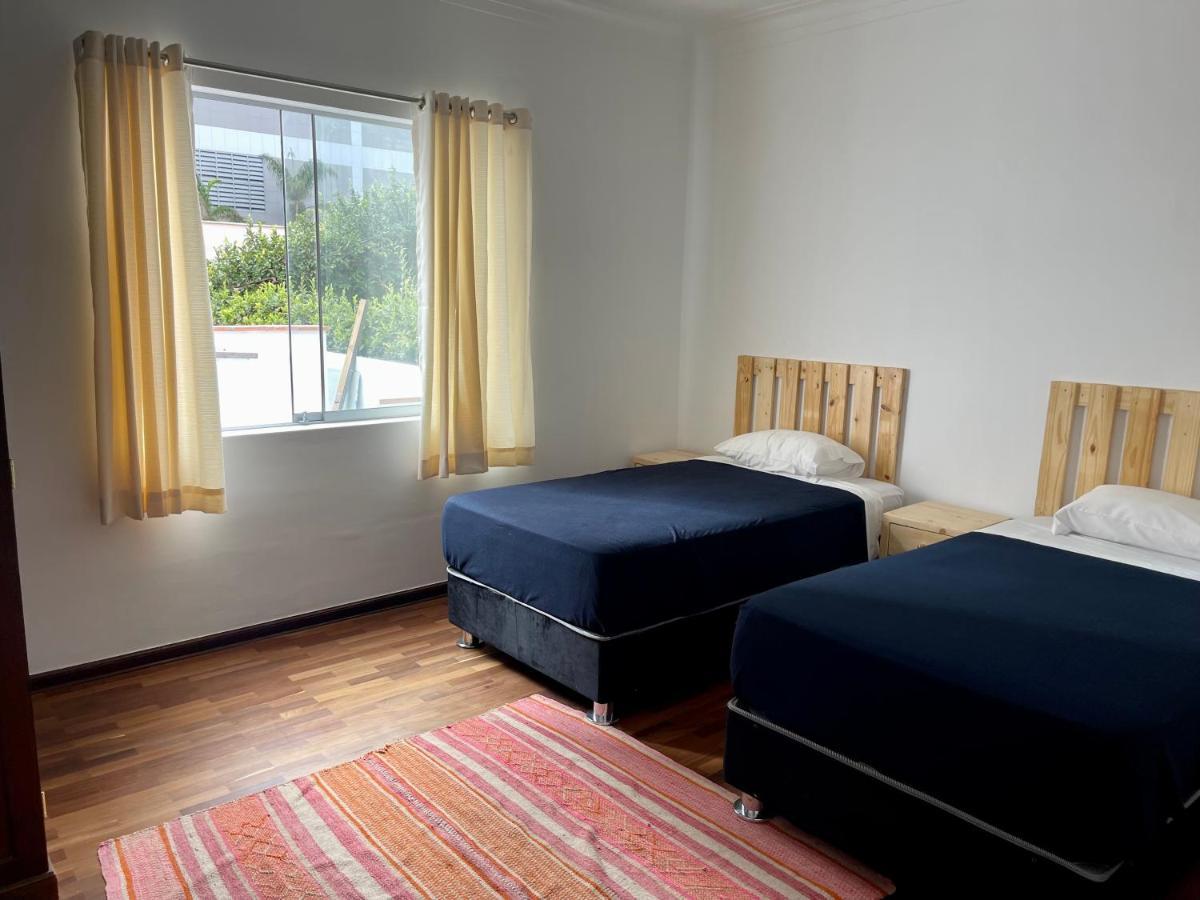 Casaroma Hostels リマ エクステリア 写真